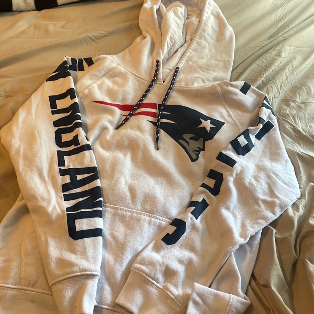 NFL OFFICIAL NE PATRIOTS SWEATSHIRT
